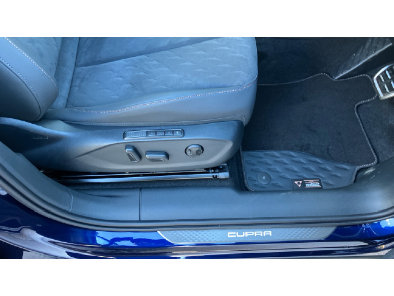 CUPRA Terramar 1.5 eHybrid 204 V2 5dr DSG Hatchback